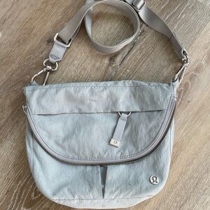 Lululemon All Night Festival Bag